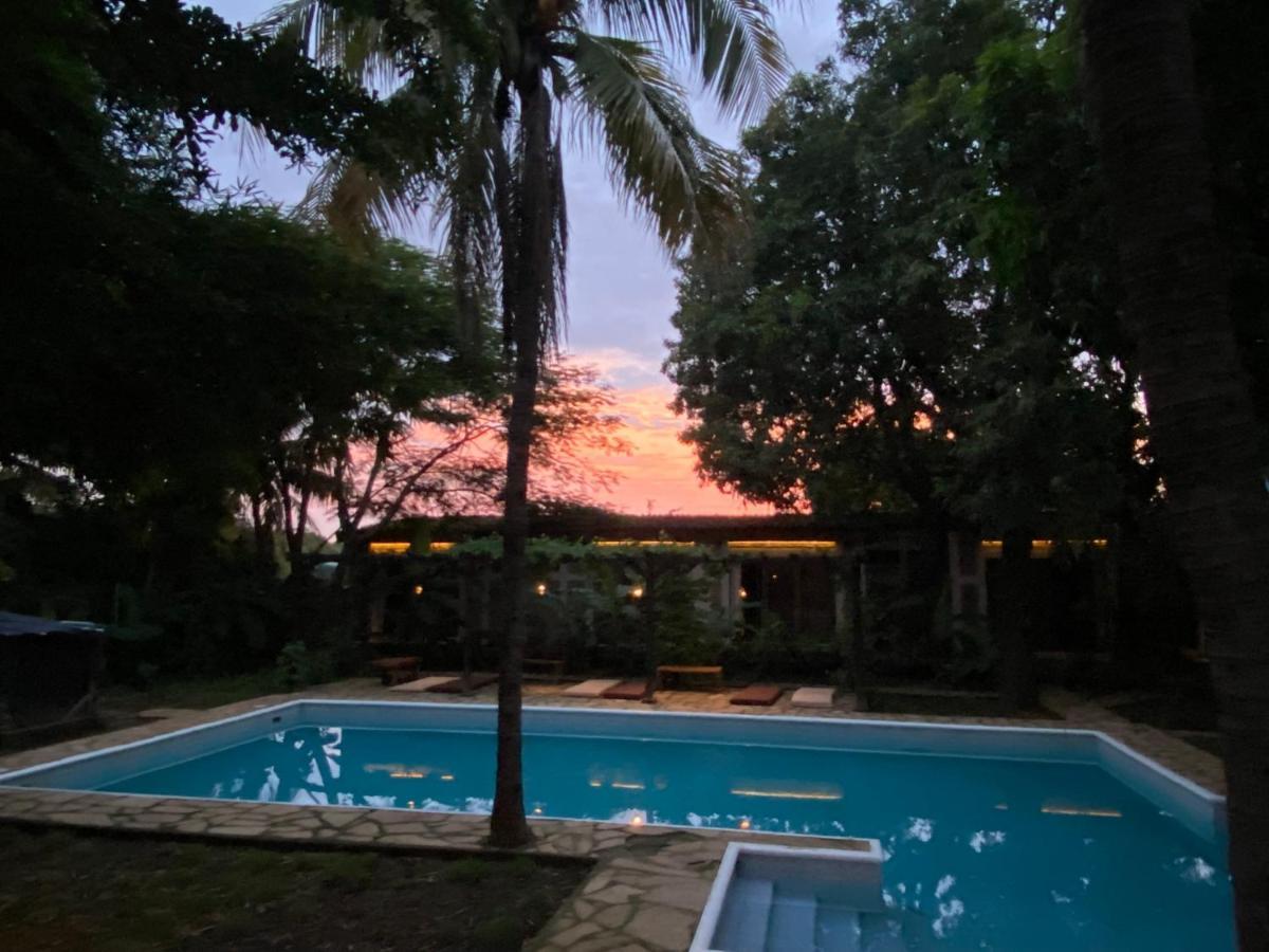 Hostal Casa Abierta León Buitenkant foto