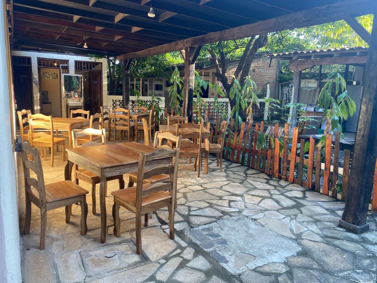 Hostal Casa Abierta León Buitenkant foto